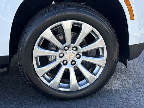 Certified 2026 Chevrolet Tahoe Premier image 13