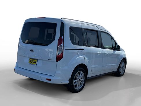 Used 2015 Ford Transit Connect XLT FWD image 5