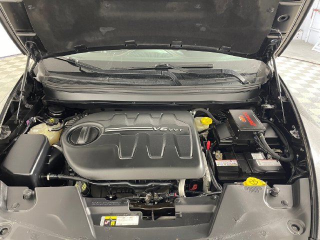Used 2017 Jeep Cherokee Trailhawk w/ Comfort/Convenience Group AWD/4WD image 23