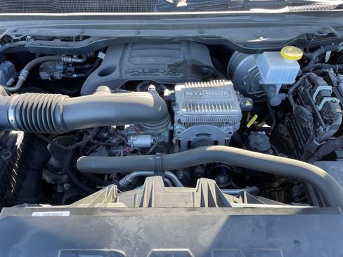 Used 2023 RAM 1500 Laramie AWD/4WD image 24