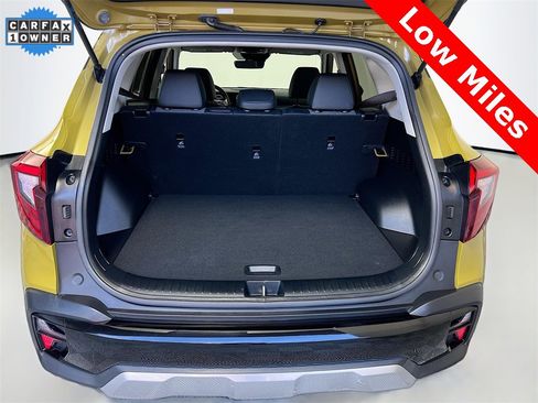 Certified 2024 Kia Seltos S image 31