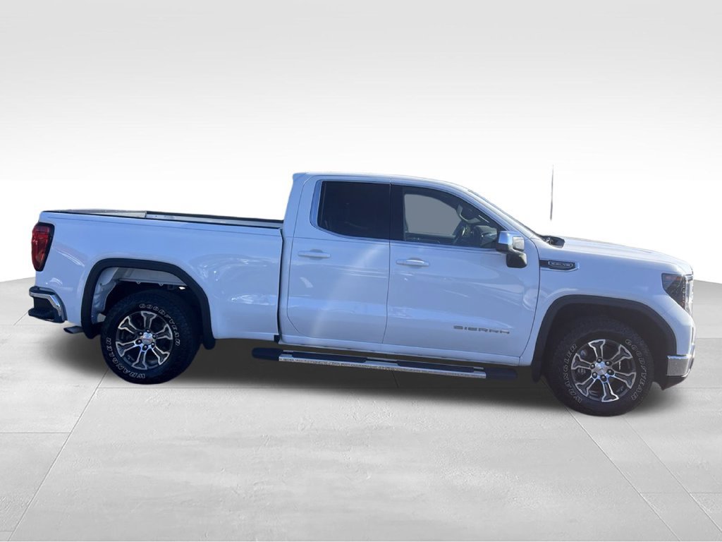Used 2023 GMC Sierra 1500 SLE RWD image 14