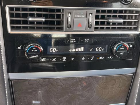 Certified 2024 INFINITI QX80 Luxe w/ Cargo Package AWD/4WD image 26