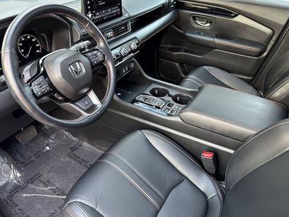 Certified 2025 Honda Pilot TrailSport