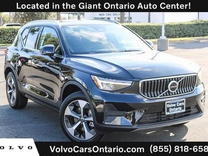 Certified 2025 Volvo XC40 B5 Core w/ Protection Package Premier