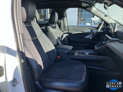 Certified 2025 Ford Explorer ST w/ Sun And Sound Package image 16