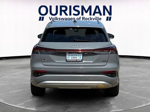 Used 2023 Audi Q4 e-tron Premium Plus w/ Premium Plus AWD/4WD image 5