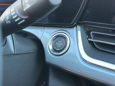 New 2026 Chevrolet Trax LT image 17