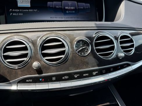 Used 2017 Mercedes-Benz S 550 4MATIC Sedan image 25
