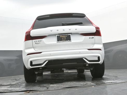 New 2026 Volvo XC60 B5 Plus w/ Protection Package Premier AWD/4WD image 31
