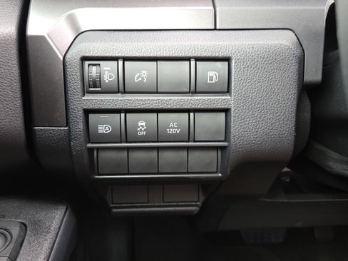 Certified 2026 Toyota 4Runner TRD Off-Road AWD/4WD image 18