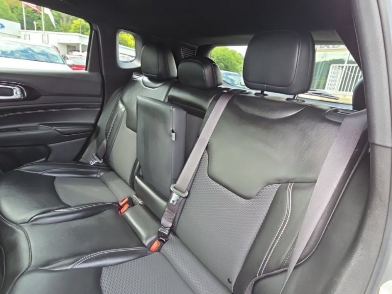 Used 2023 Jeep Compass Latitude w/ Convenience Group AWD/4WD image 21