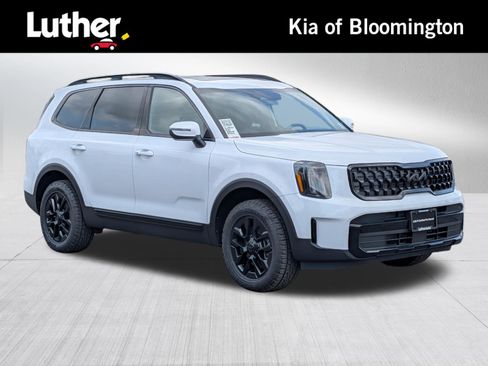 Certified 2025 Kia Telluride AWD image 1