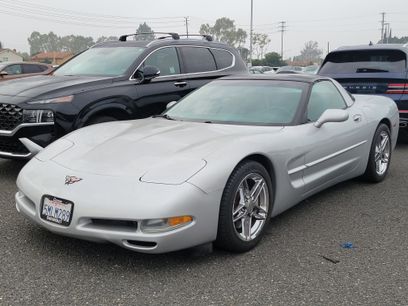 Used 1998 Chevrolet Corvette Coupe w/ Memory Pkg