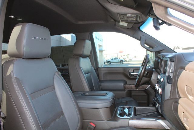 Used 2022 GMC Sierra 2500 Denali AWD/4WD image 15