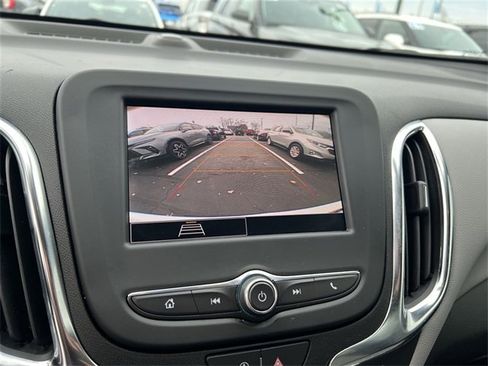 Certified 2024 Chevrolet Equinox LS w/ LS Convenience Package image 20