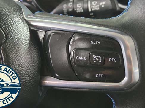 Used 2023 Jeep Wrangler Unlimited Rubicon 4xe w/ Dual Top Group image 17