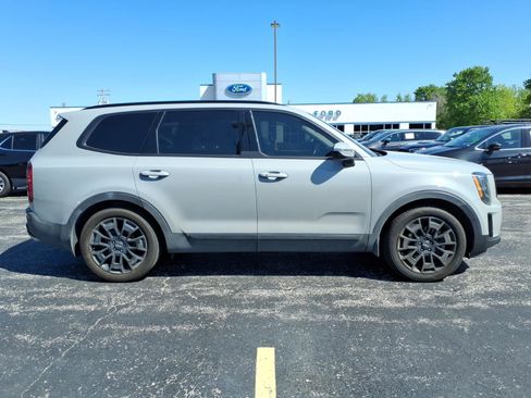 Used 2022 Kia Telluride SX w/ SX Prestige Package image 31