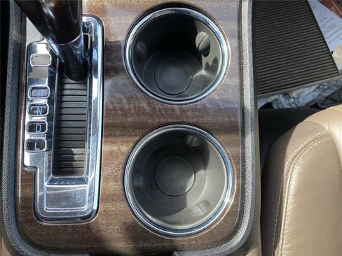 Used 2017 GMC Acadia Limited SLT image 15