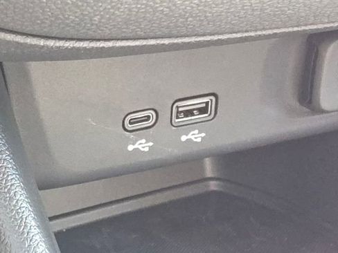 New 2026 Buick Envista Sport Touring w/ Convenience I Package FWD image 28