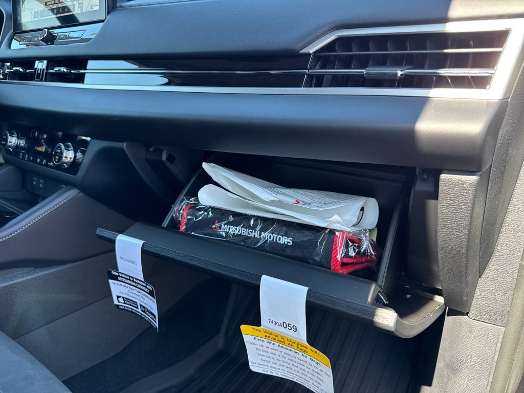 New 2026 Mitsubishi Outlander SE AWD/4WD image 21