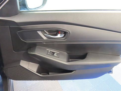 Used 2025 Honda Accord SE image 34