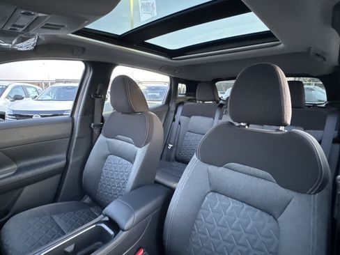New 2026 Nissan Kicks SV w/ SV Premium Package AWD/4WD image 20