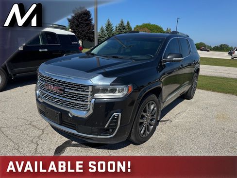 Used 2023 GMC Acadia Denali w/ Black Diamond Edition AWD/4WD image 1
