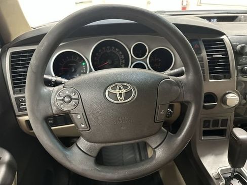 Used 2011 Toyota Tundra 2WD CrewMax w/ SR5 Pkg image 17