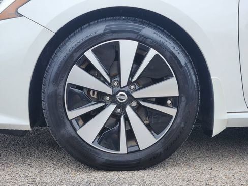 Used 2019 Nissan Altima 2.5 SL FWD image 7