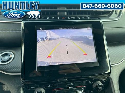 Used 2024 Jeep Grand Cherokee L Laredo AWD/4WD image 24