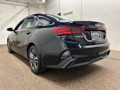 Used 2023 Kia Forte LXS FWD image 4