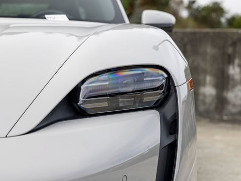 Certified 2023 Porsche Taycan RWD image 18