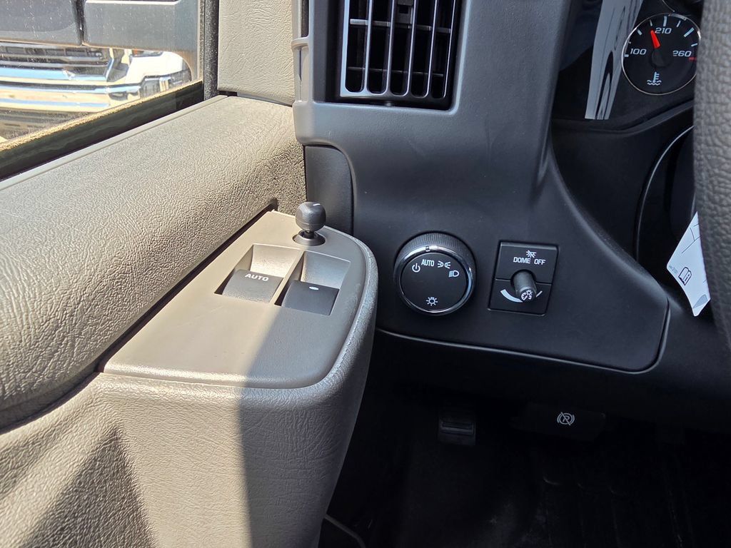 New 2025 Chevrolet Express 3500 Extended w/ Driver Convenience Package RWD image 28