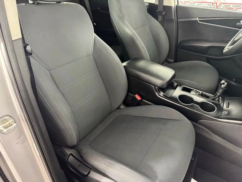 Used 2018 Kia Sorento L image 31