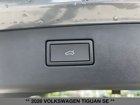 New 2026 Volkswagen Tiguan SE AWD/4WD image 16