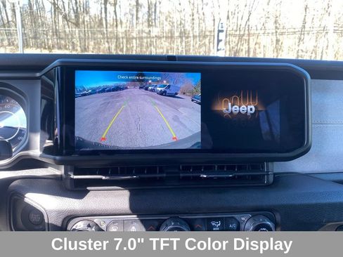 Used 2024 Jeep Wrangler Unlimited Sport AWD/4WD image 16