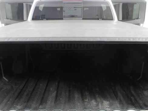 Used 2024 Chevrolet Colorado Trail Boss w/ Technology Package image 19