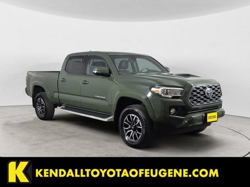 Used 2021 Toyota Tacoma TRD Sport AWD/4WD image 7