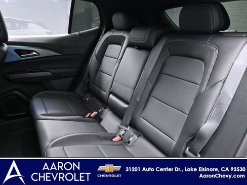 New 2026 Chevrolet Equinox EV LT image 29