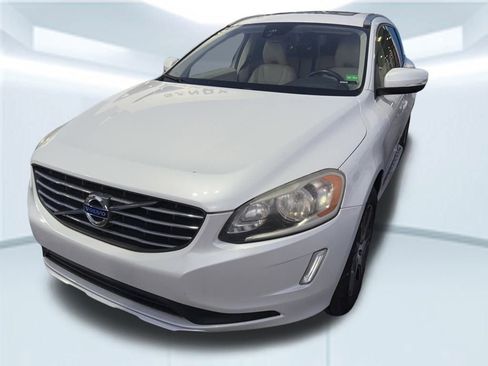 Used 2014 Volvo XC60 T6 image 7