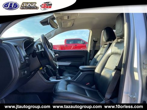 Used 2017 Chevrolet Colorado LT w/ Luxury Package, Chrome RWD image 11