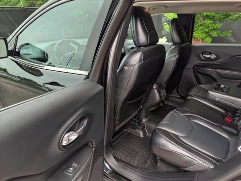 Used 2015 Jeep Cherokee Limited AWD/4WD image 24