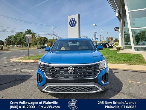 New 2026 Volkswagen Atlas Cross Sport SE image 2