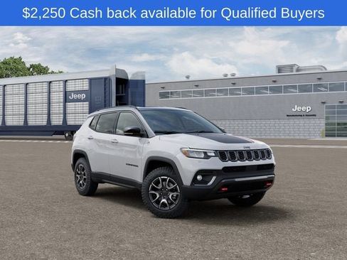 New 2026 Jeep Compass Trailhawk w/ Sun, Sound & Navigation Group AWD/4WD image 6