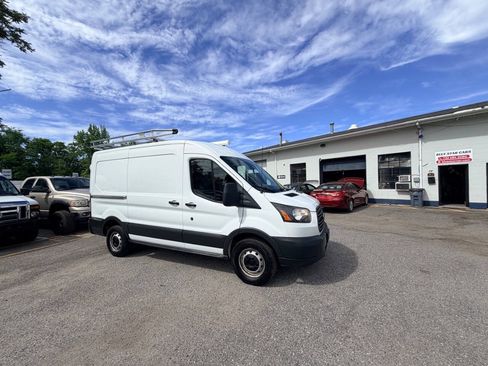 Used 2017 Ford Transit 250 130 Medium Roof RWD image 17