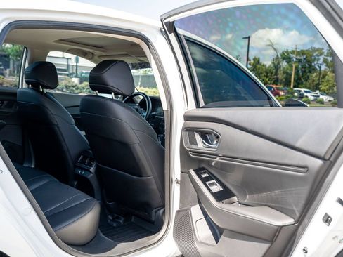Used 2024 Honda Accord Touring image 13