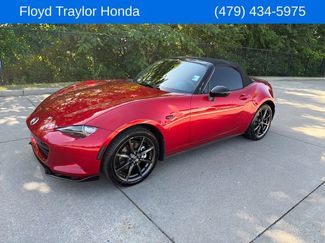 Used 2016 MAZDA MX-5 Miata Club RWD video 1