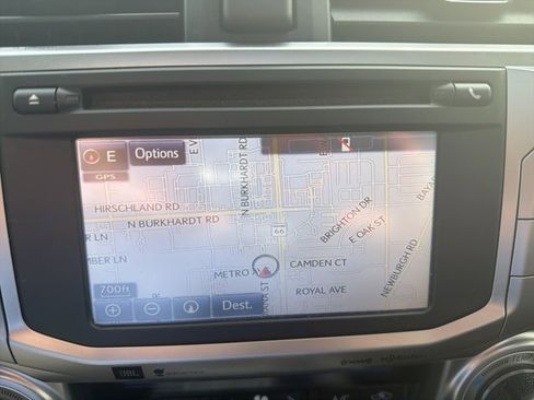 Used 2016 Toyota 4Runner Limited image 24