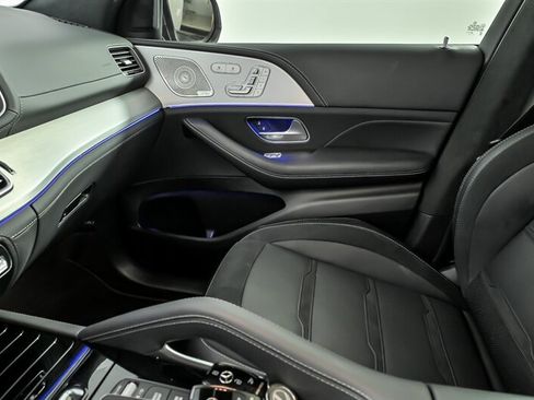Used 2024 Mercedes-Benz GLE 63 AMG S image 33